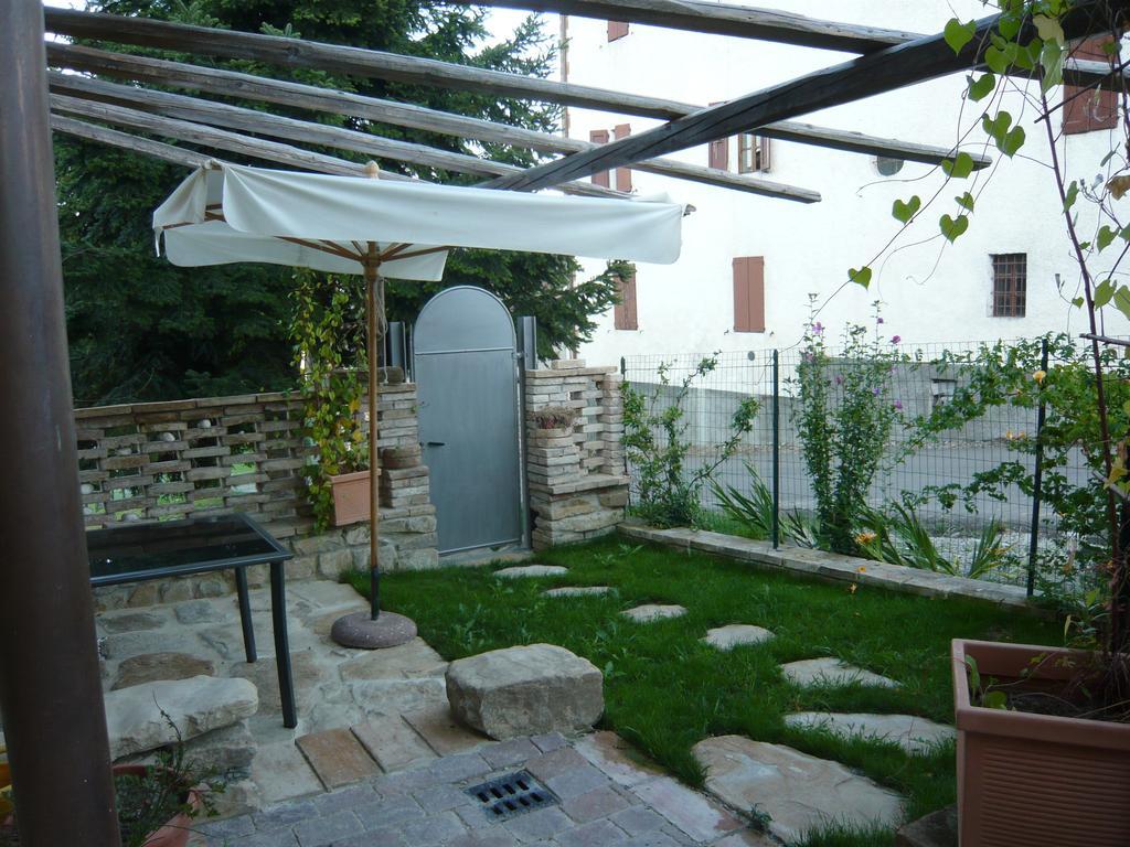 Agriturismo Petrarosa Neviano degli Arduini Habitación foto